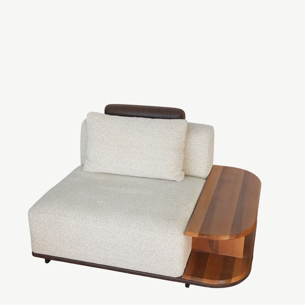 Large and Soft Corner Sofa Set with Integrated Sound System - Image 5