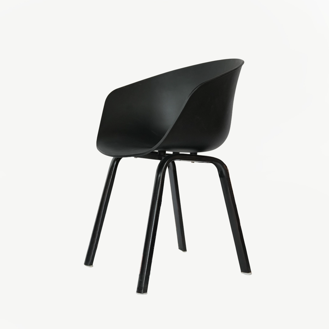 black Hay About A Chair AAC 22