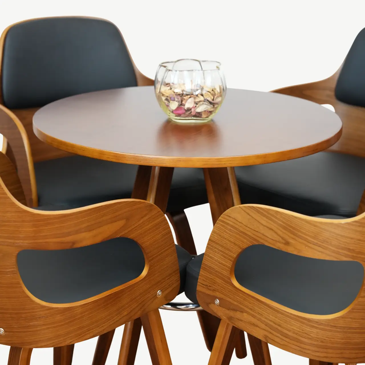 Moderna Dining Set